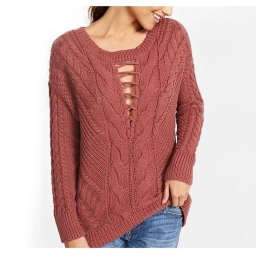 Express Chunky Cable Knit Sweater Cutout Vneck High Low Fall Minimalist Small
